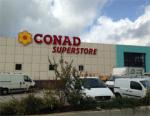 Conad ha presentato al Mise le linee guida per l'integrazione nel proprio modello organizzativo della rete di punti vendita di Auchan Retail.